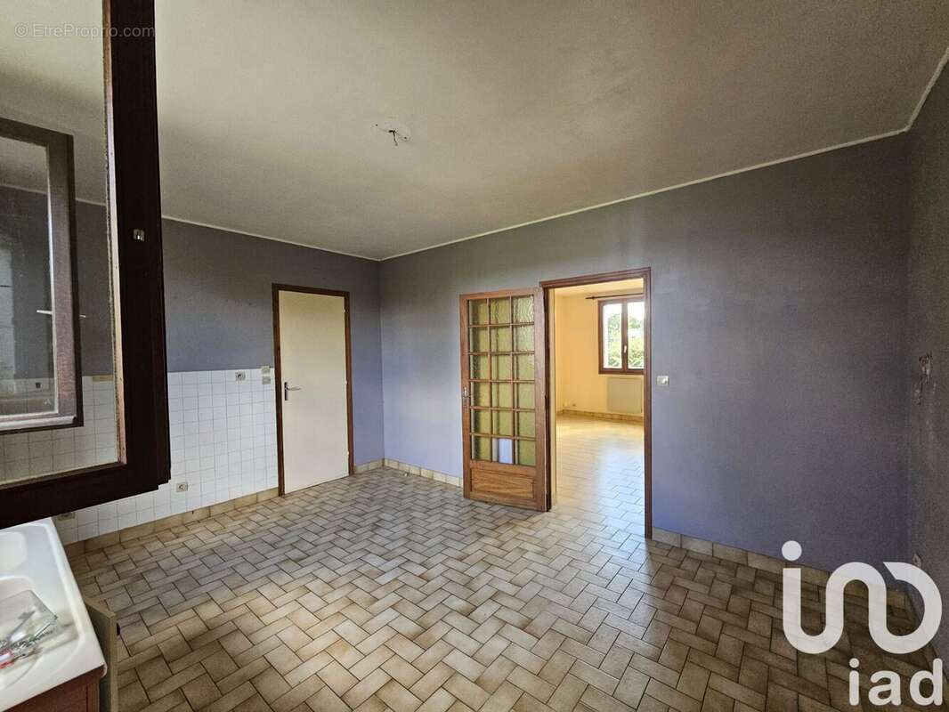 Photo 8 - Maison à SAINT-ANTOINE-DU-ROCHER