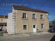 Maison à AILLEVILLERS-ET-LYAUMONT
