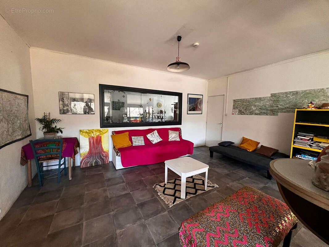 Appartement à PUIVERT