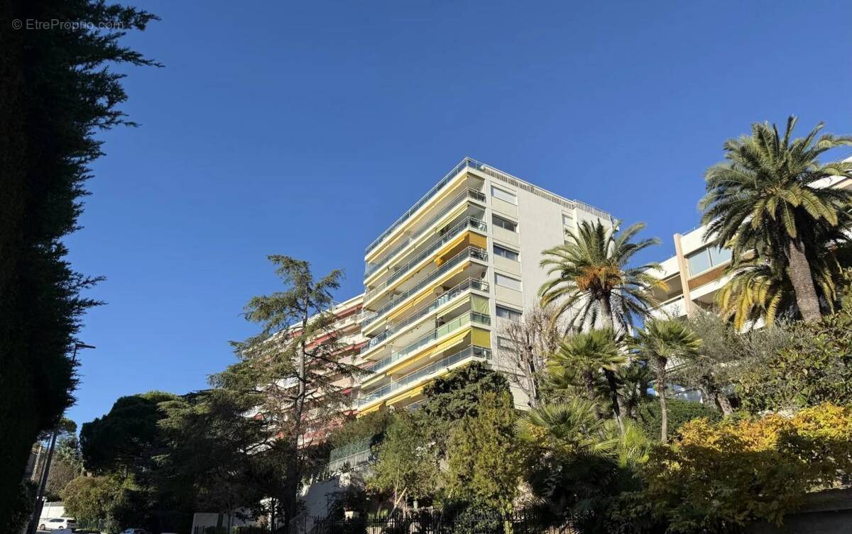 Appartement à CANNES