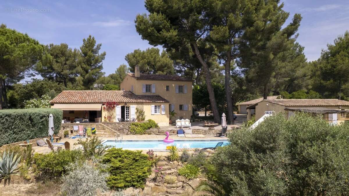 Maison à LA CADIERE-D&#039;AZUR