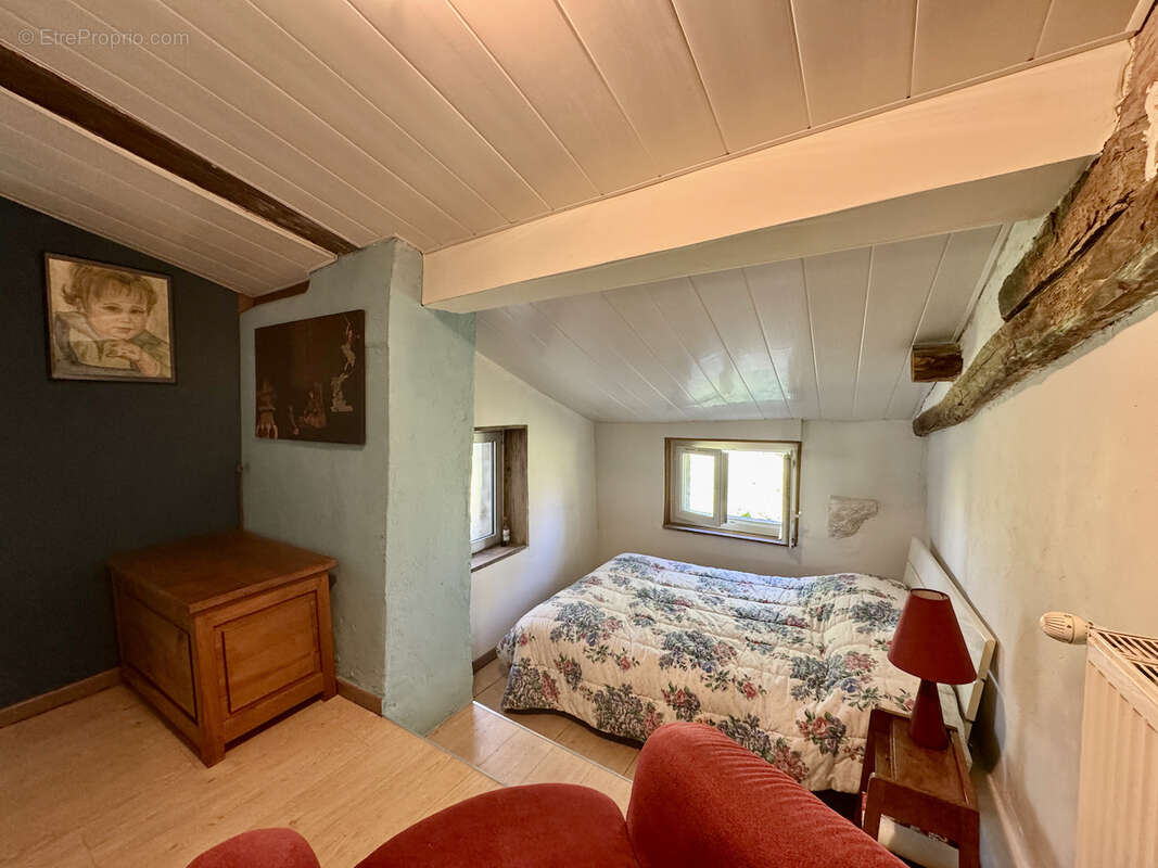 Maison à CASTELMORON-SUR-LOT