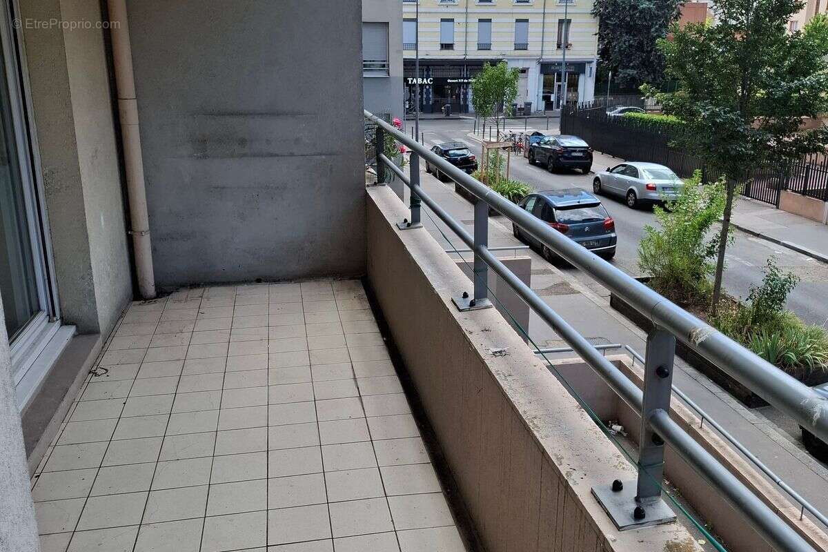 T3 de 68,05 m² à Villeurbanne au prix de vente de 200 000 € - photo 4
