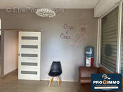 Commerce à LA POSSESSION