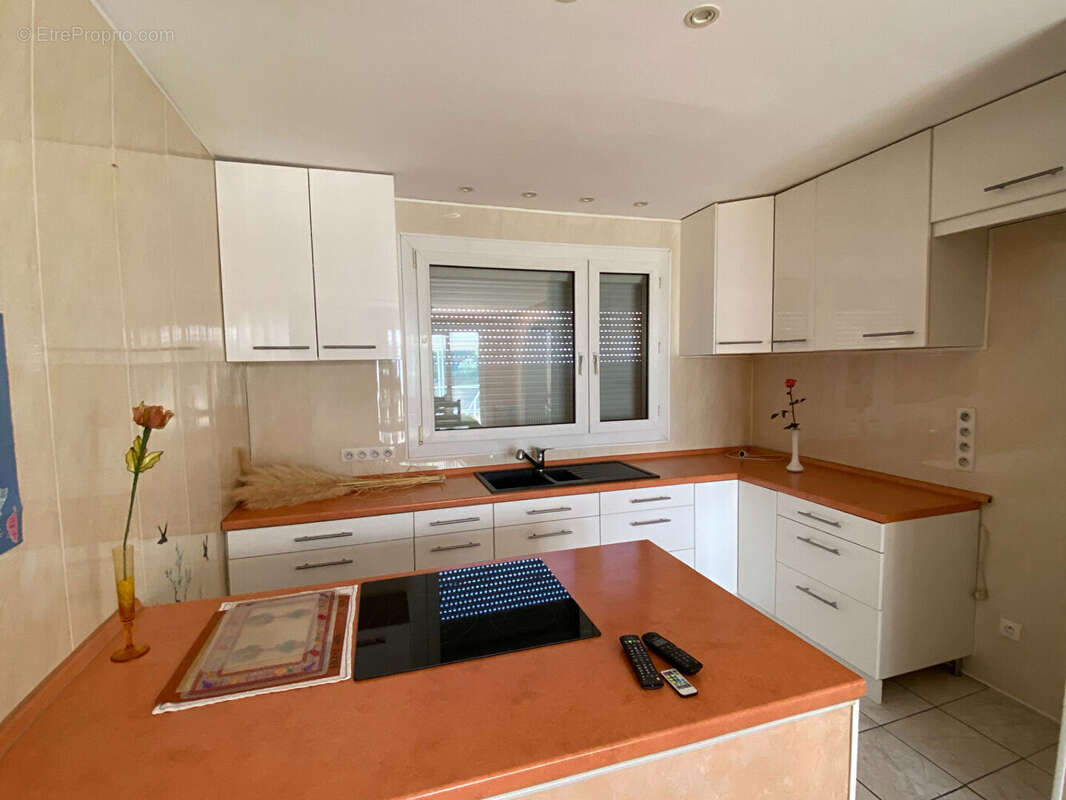 Maison familiale de 150 m² - Secteur calme, proche des commerces - photo 2
