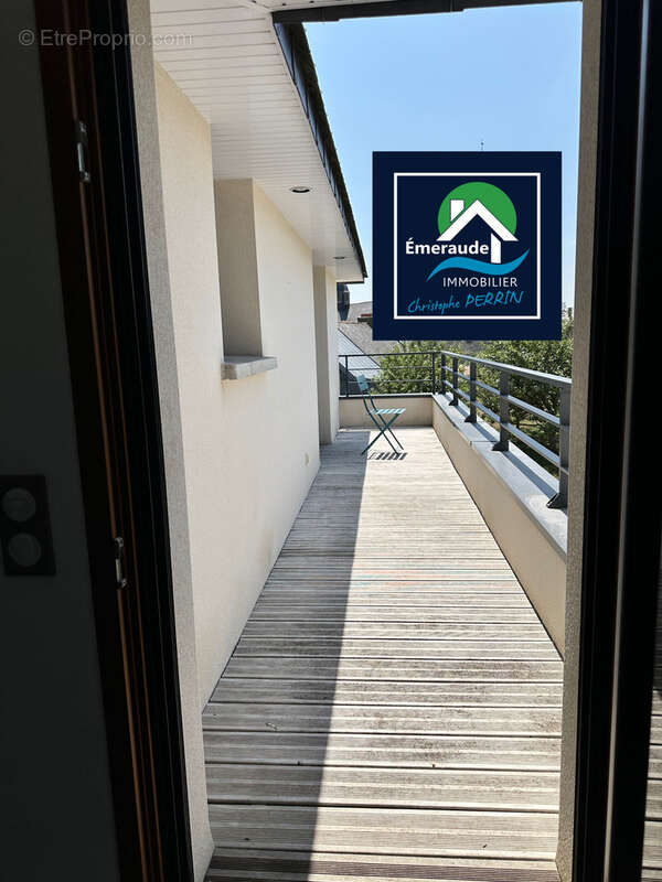 Maison contemporaine 7 pièces de 138m2 A 10 minutes des plages de SAINT CAST LE GUILDO - photo 10