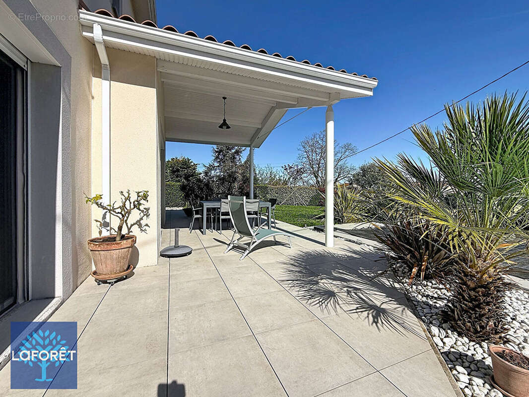 Maison à MARCY-L'ETOILE