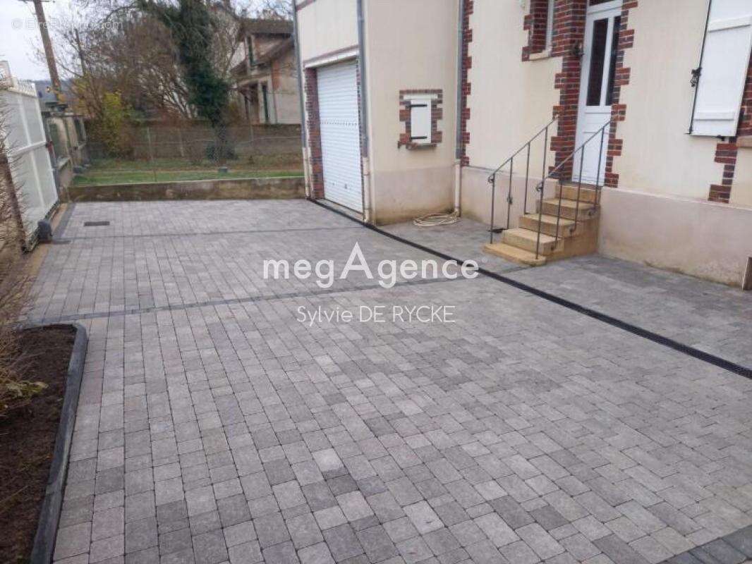 Maison à SENS
