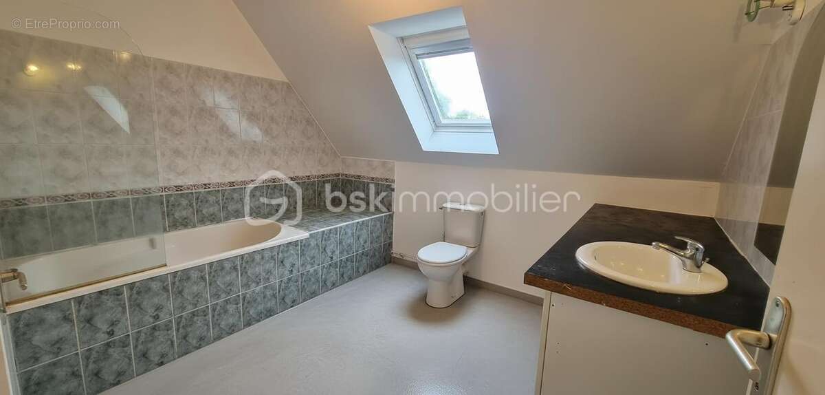 Maison à PLOUIGNEAU