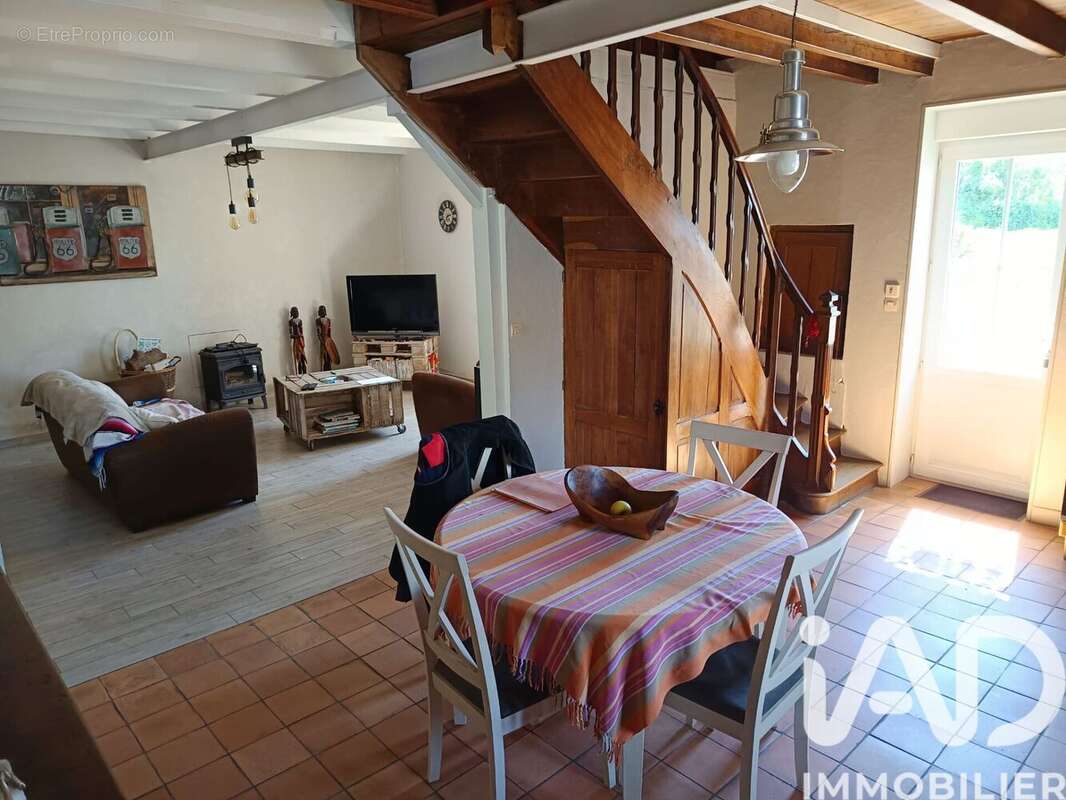 Photo 2 - Maison à MOUILLERON-EN-PAREDS