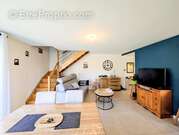 Appartement à MERY