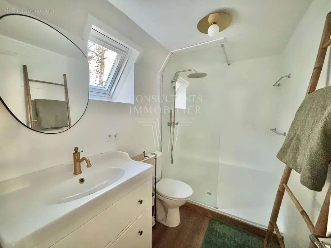 Appartement à TOURGEVILLE