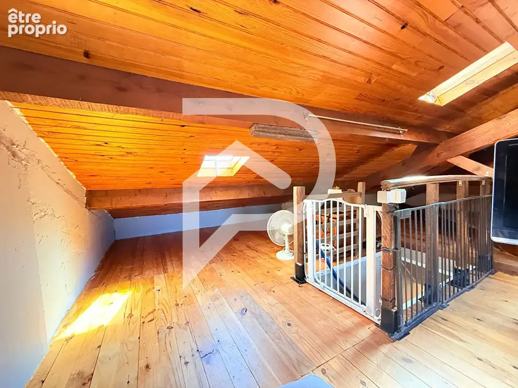 Appartement Gardanne type 3 de 78m2 garage de 50m2 - photo 9