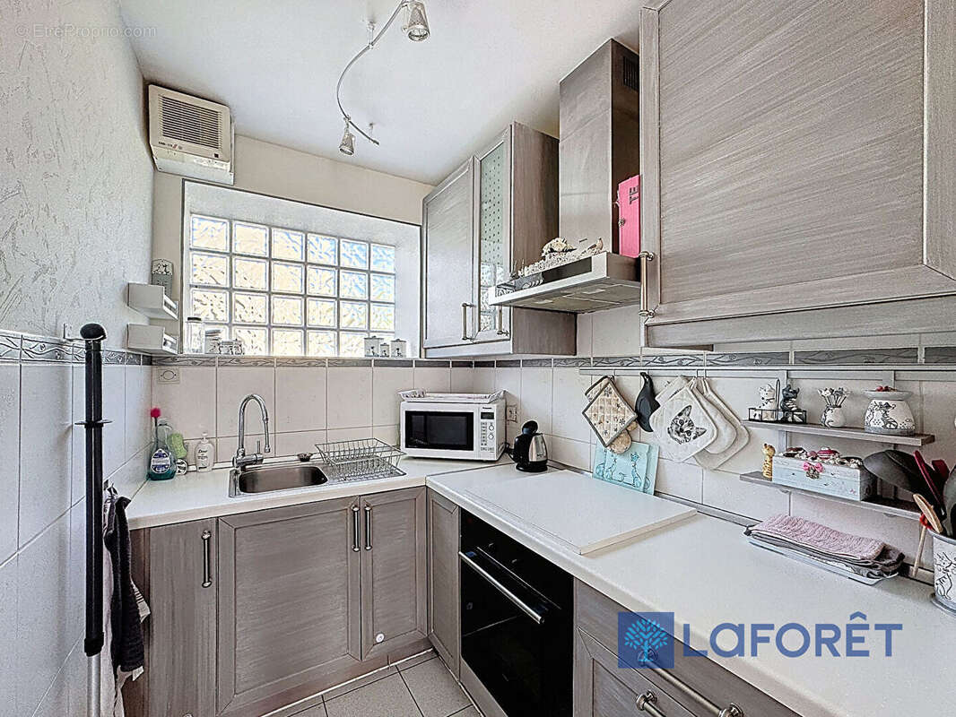 Appartement à CHEPTAINVILLE