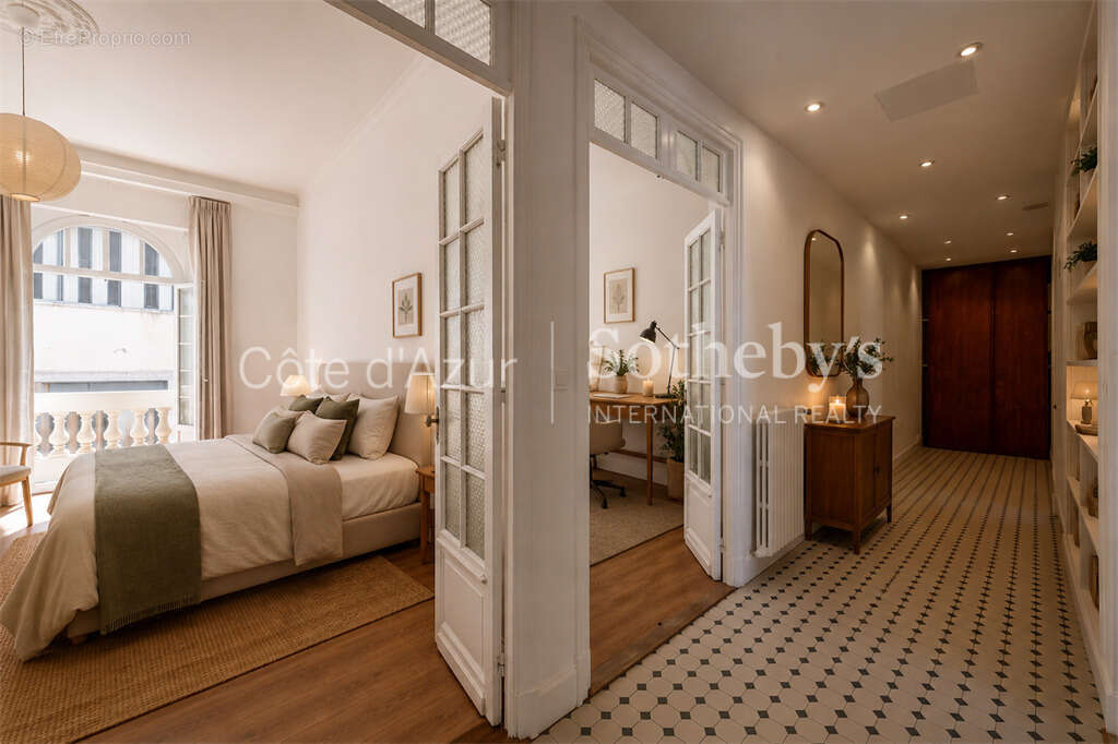 Nice centre appartement bourgeois 4 pièces 85 m² proche Dubouchage au calme avec balcon - photo 5