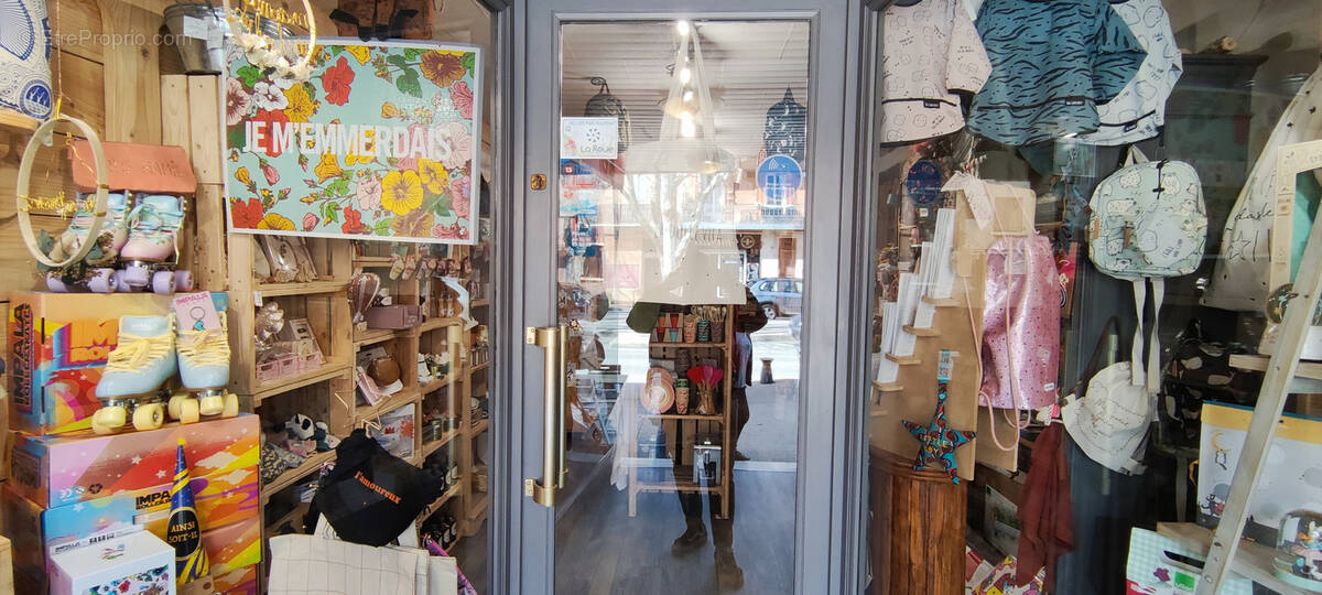 Commerce à GARDANNE