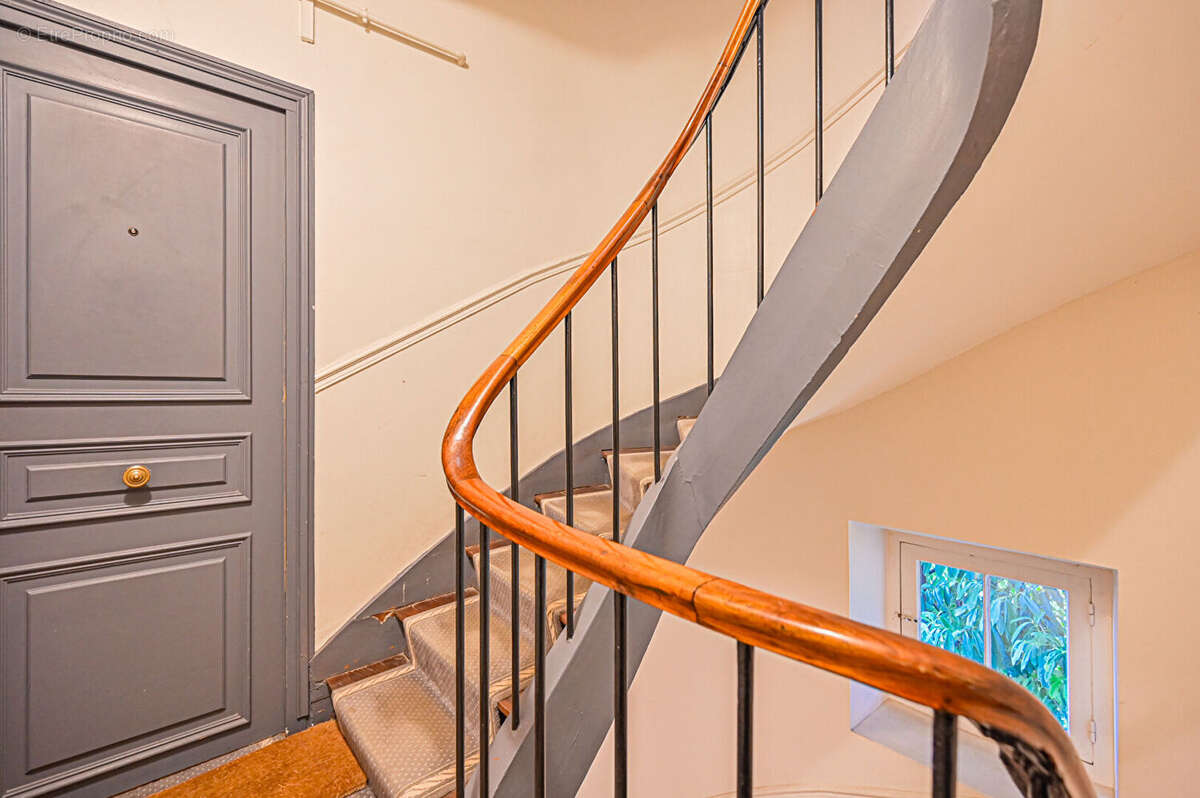 Appartement à PARIS-19E