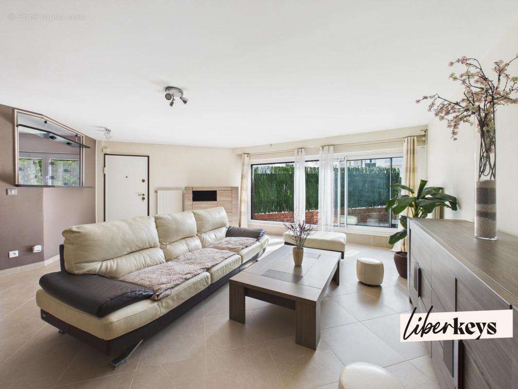 Appartement à PLAISIR