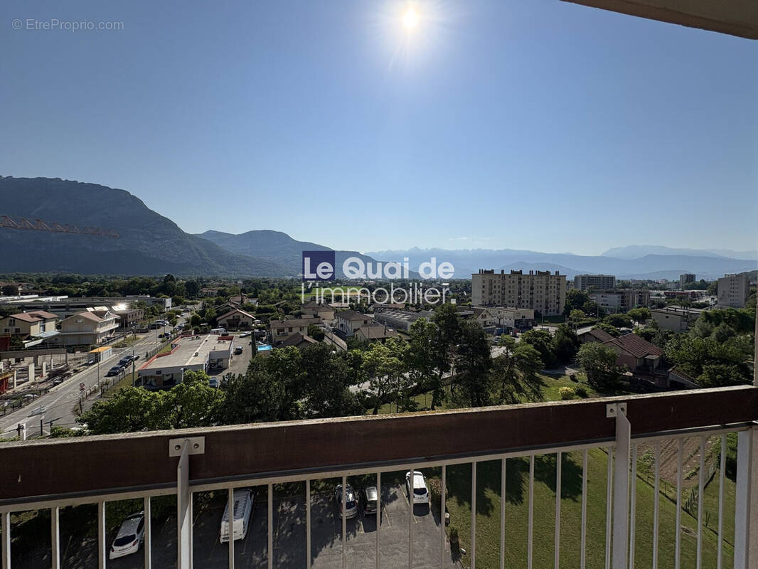 Appartement à SASSENAGE