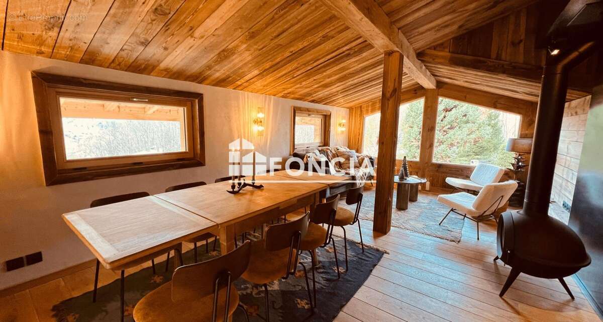 Maison à LES HOUCHES