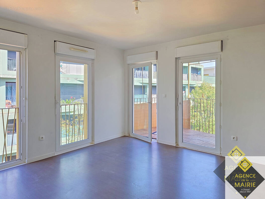 Appartement à RIS-ORANGIS
