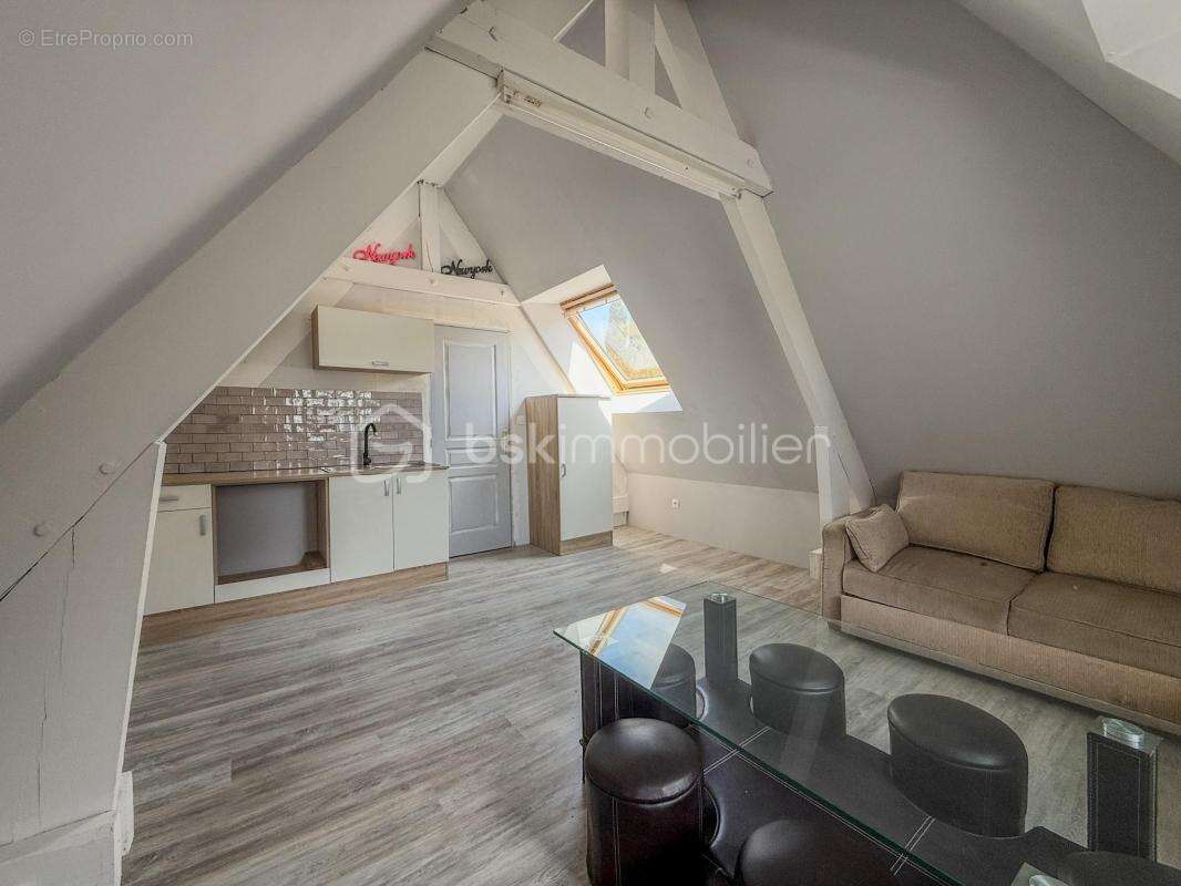 Maison à PONT-L&#039;EVEQUE