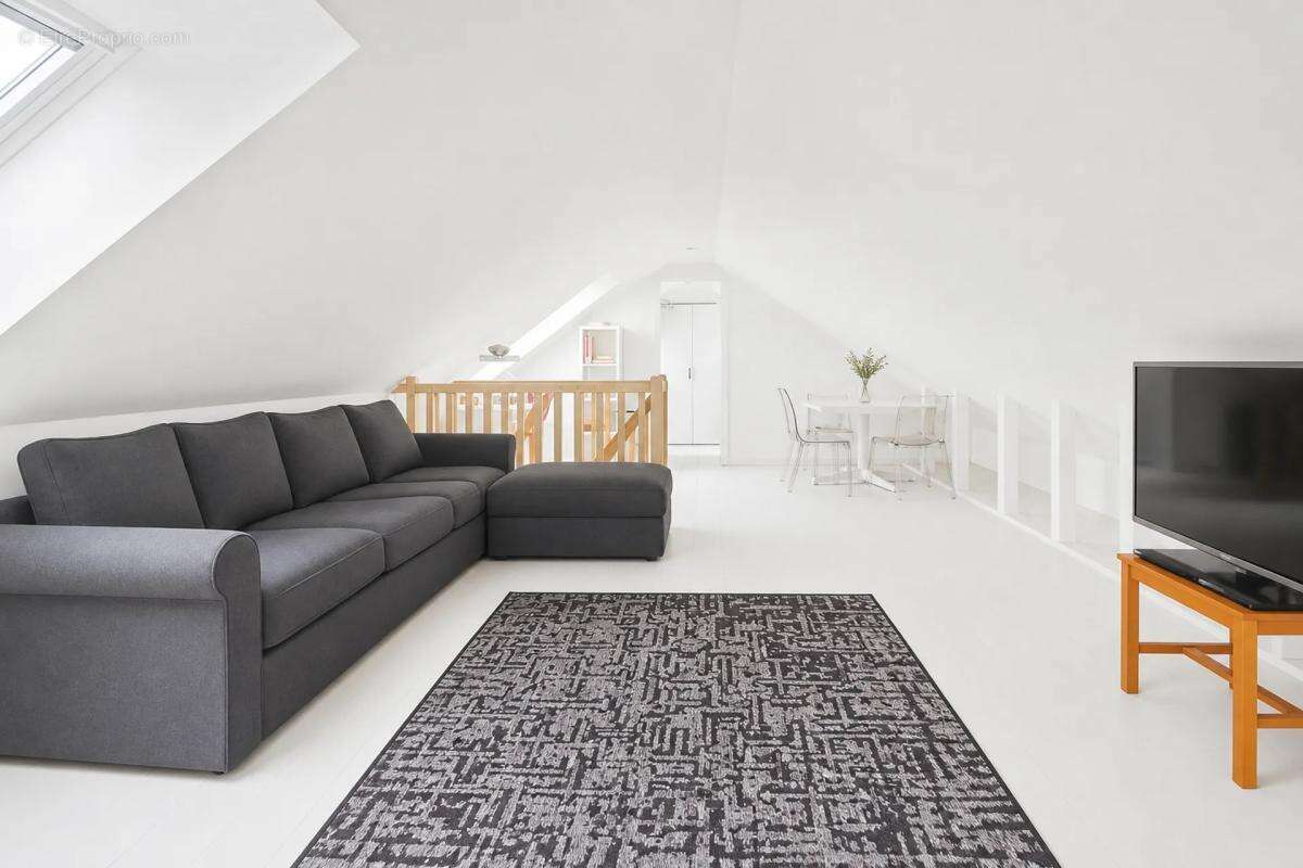 Spacieuse maison 5 pièces à Presles - photo 4