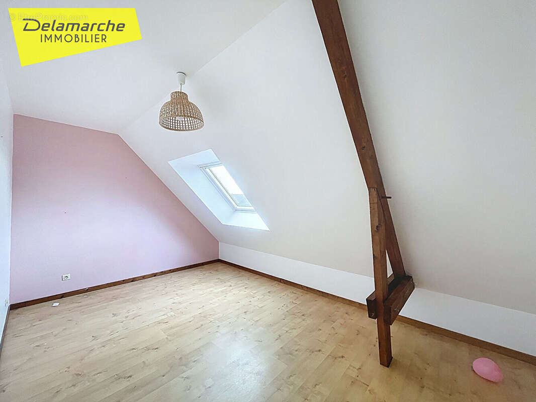Maison à BREHAL