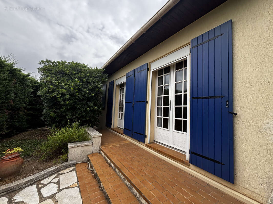 Maison à POMEROLS