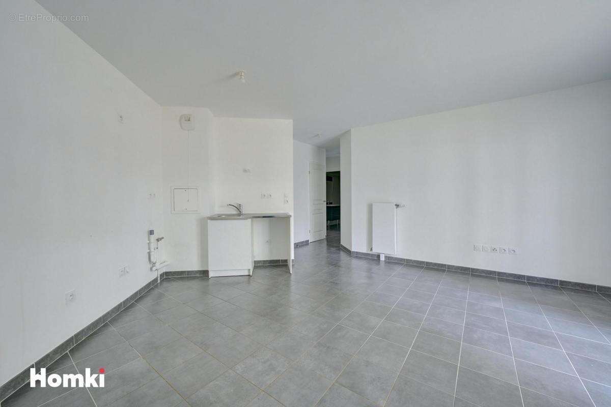 Appartement à LE PLESSIS-ROBINSON