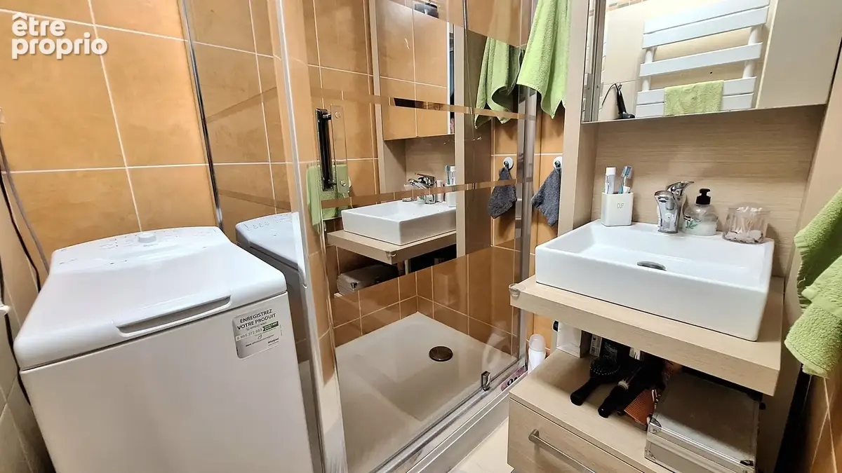 LE CAP D'AGDE - RICHELIEU - Appartement T2 rénové avec loggia - vue Port - ascenseur et piscine - photo 7