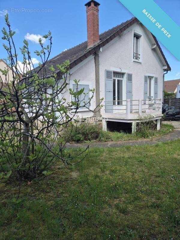 Maison à LES MUREAUX