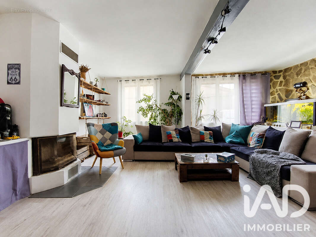 Maison 165 m² à Tagnon  - photo 4