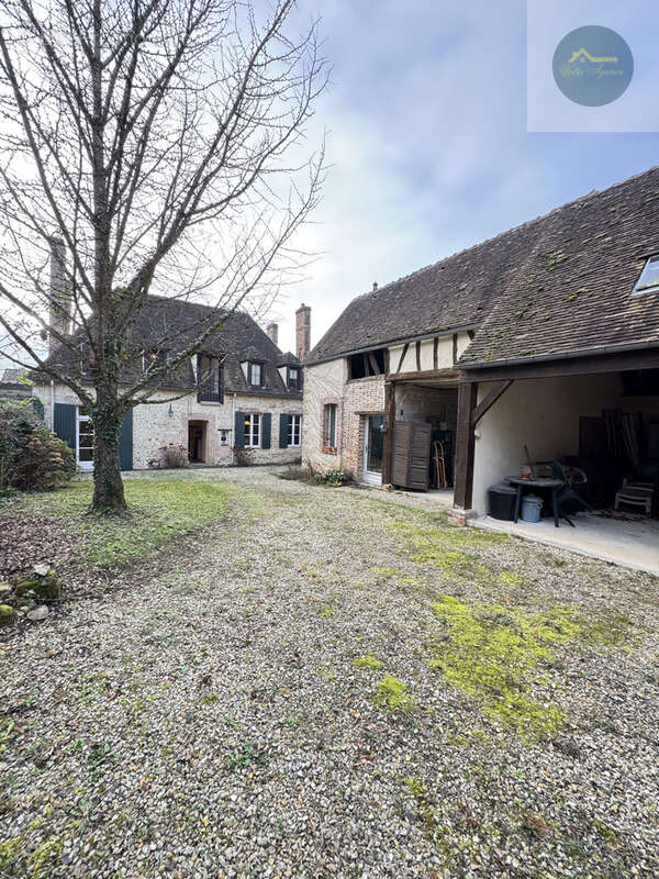 Maison à VOULX