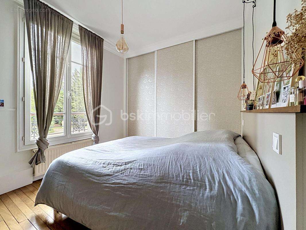 Appartement à RUEIL-MALMAISON