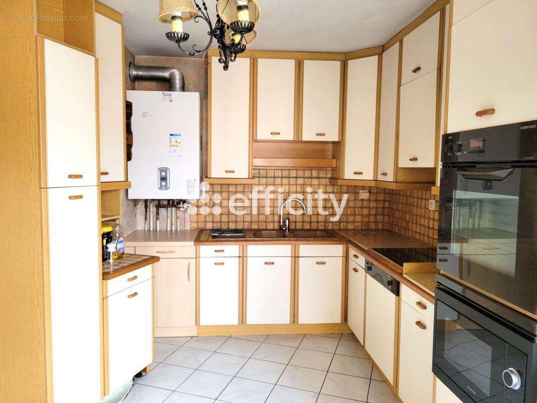 Appartement à LYON-4E
