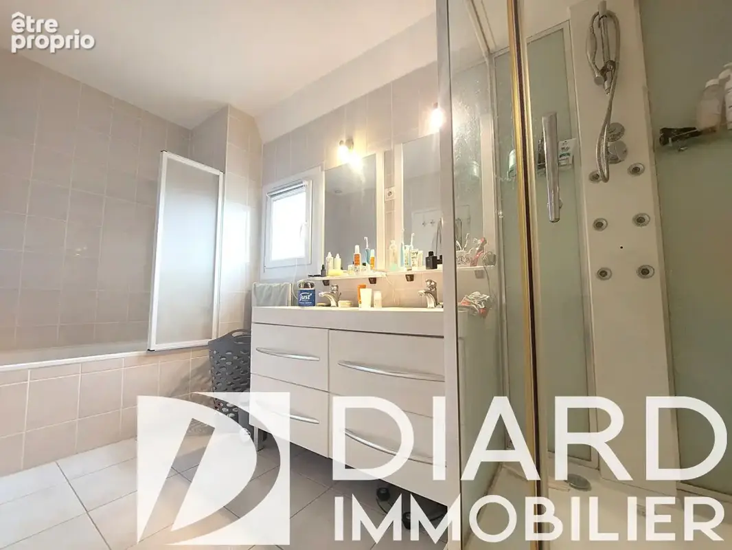 Maison 3 chambres LE PERTRE - 113 m2 - photo 7
