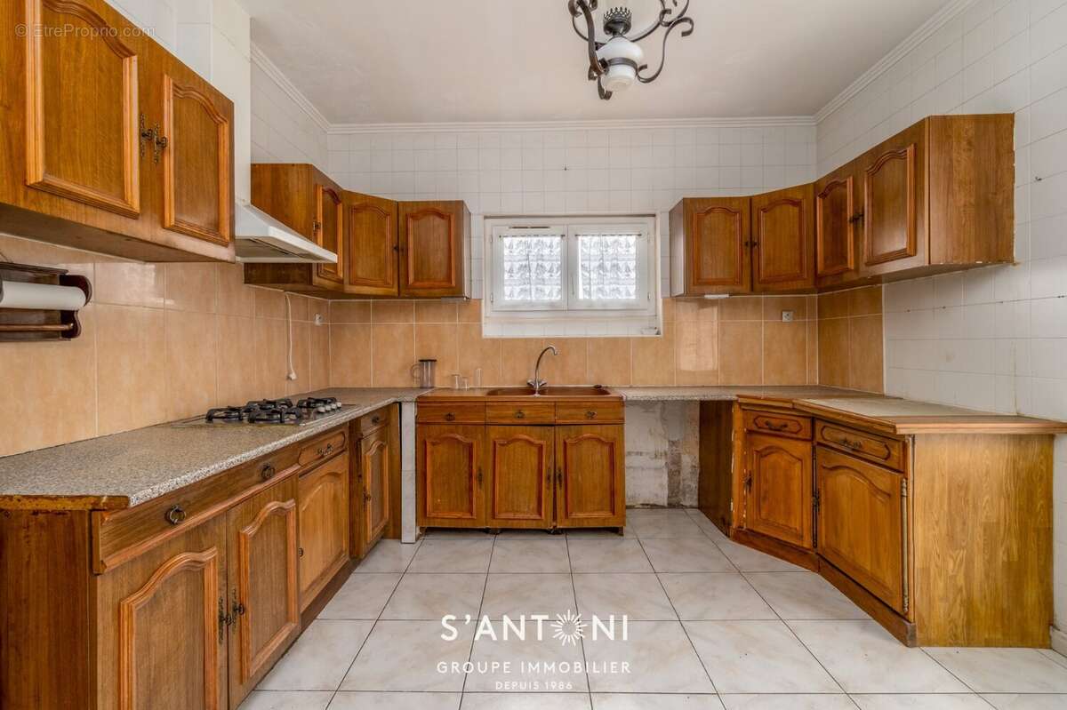 Maison à THEZAN-LES-BEZIERS