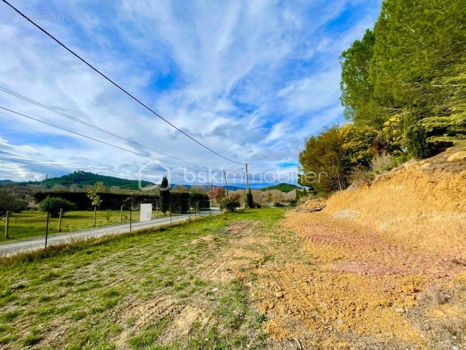 Terrain à SAINT-ANDRE-DE-ROQUELONGUE