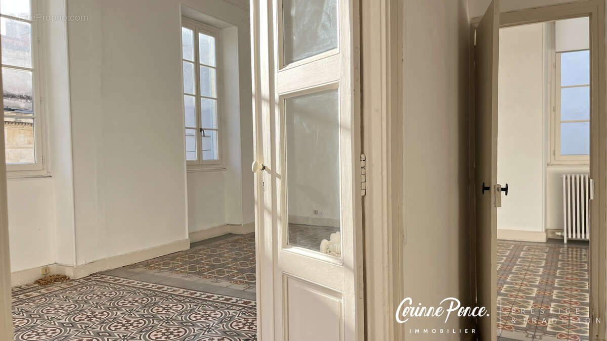 Appartement à NIMES