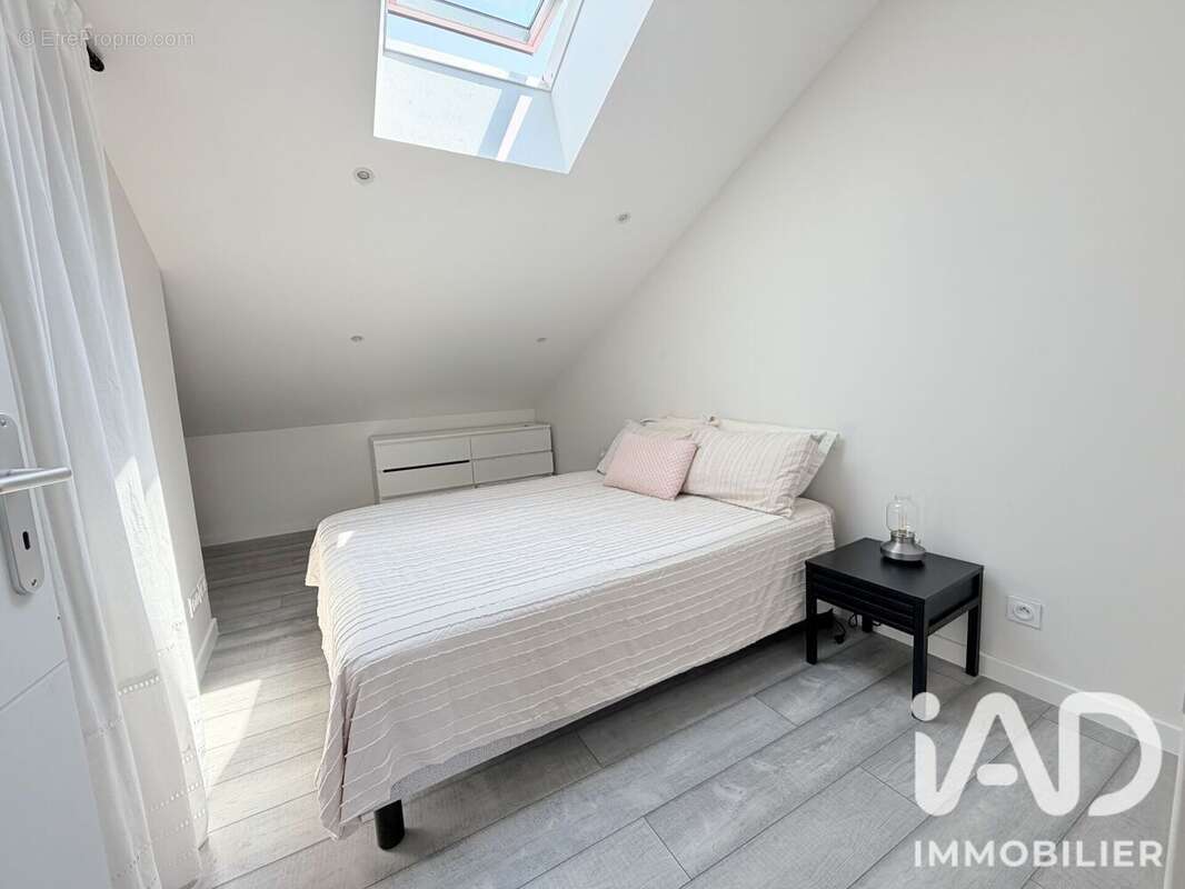 Appartement 73 m² à Orange  - photo 7