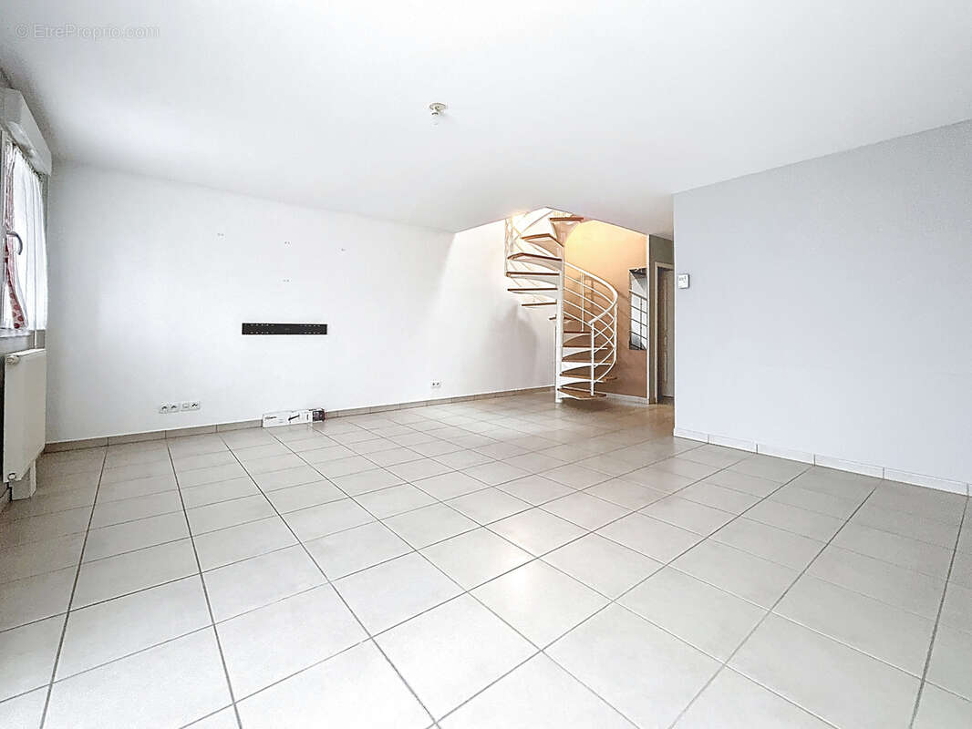 Appartement à AUDINCOURT