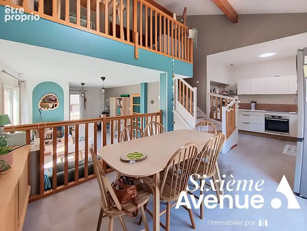 Maison Saint-Symphorien D'Ozon - 6 pièces - 3 chambres - 99 m² - photo 4