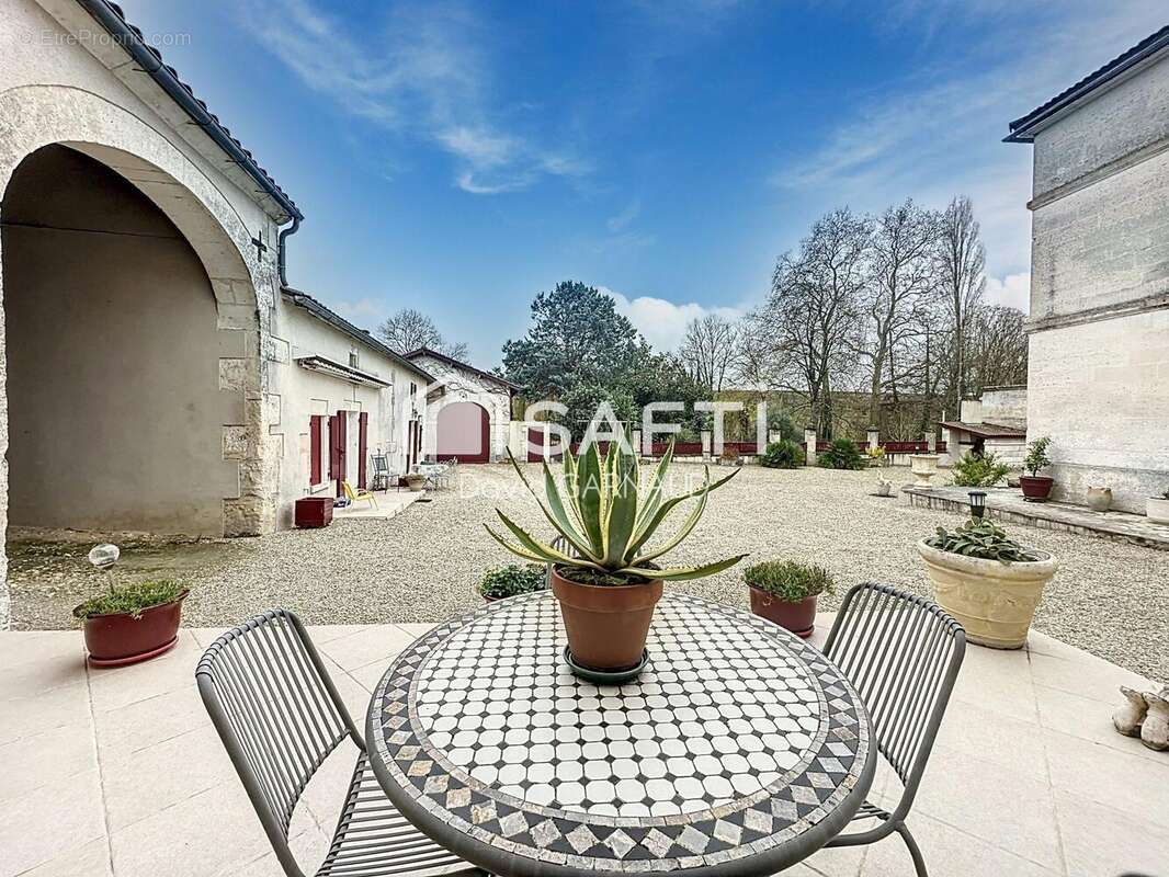 Photo 8 - Maison à ANGOULEME