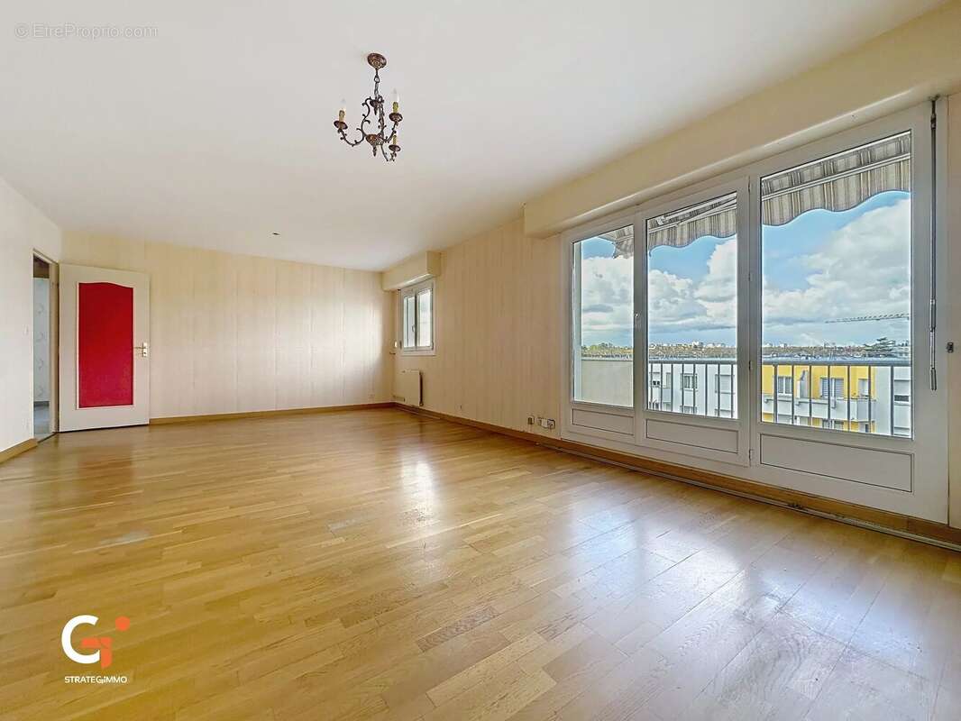 Appartement à SOTTEVILLE-LES-ROUEN