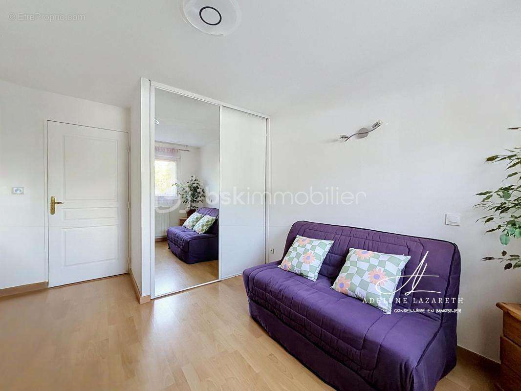 Superbe T3 de 64 m² en rez-de-jardin avec terrasse et grand jardin à Vieugy - photo 11