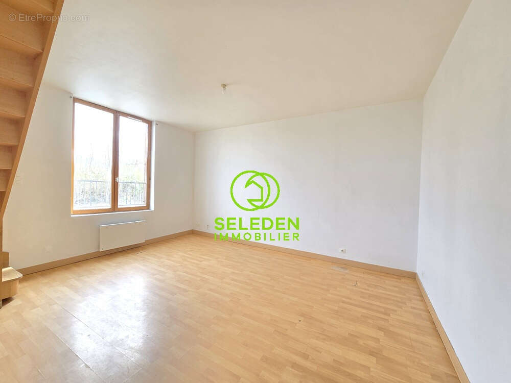 Appartement à BRUAY-LA-BUISSIERE