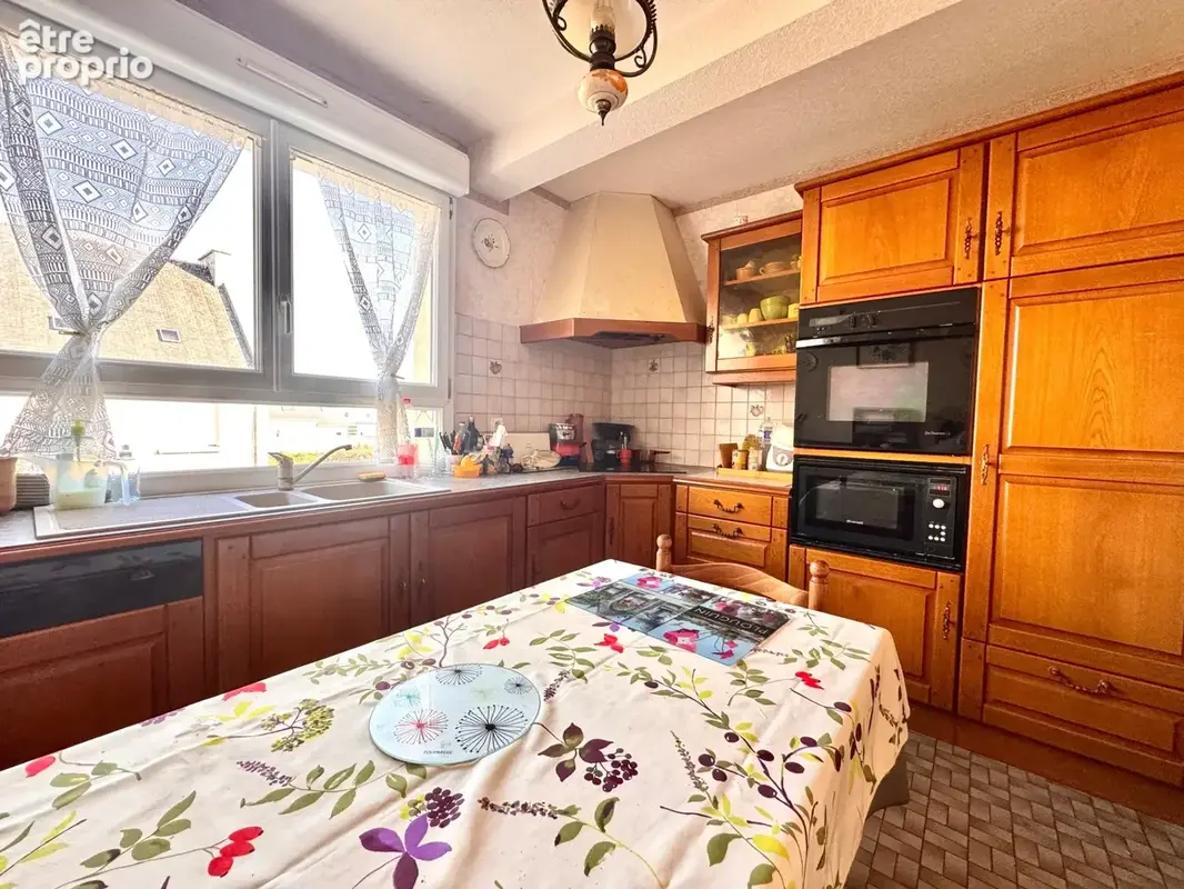 Maison à vendre 7 pièces PLOUGUIN (29) - photo 5