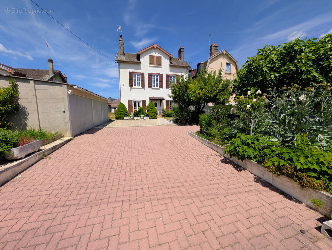 Maison à TROYES