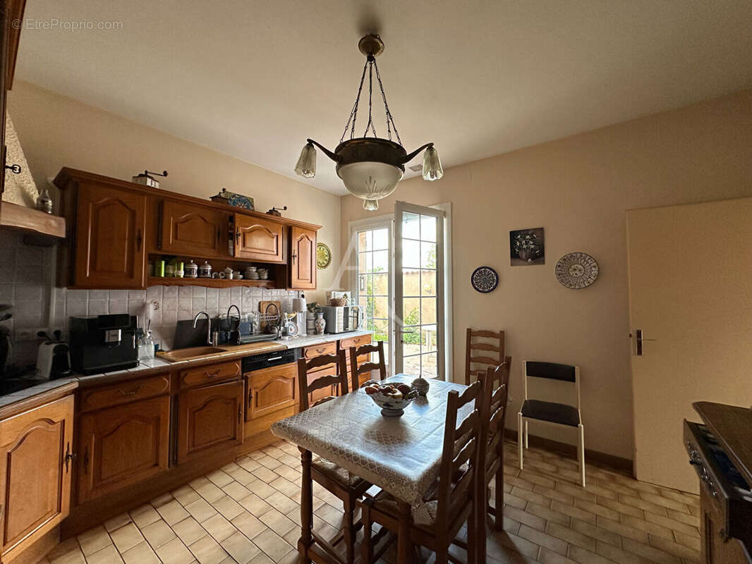 Maison à ECHILLAIS